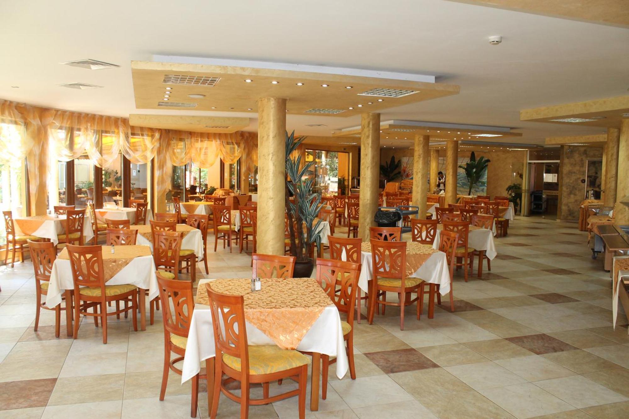 Yavor Palace Hotel Pantai Sunny Luaran gambar